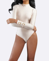 Tops moldeadores de moda