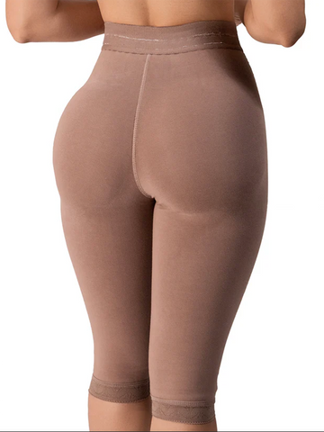 Pantalones elásticos de cintura alta que controlan el abdomen y reafirman los glúteos