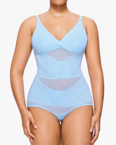 Body tipo tanga con control de abdomen y malla transparente con escote en V profundo