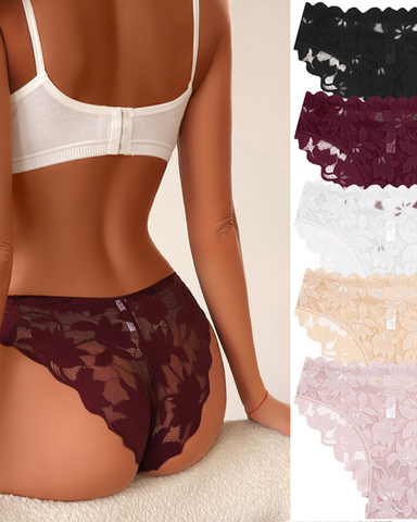 Bikini semitransparente de talle bajo con encaje que cubre los glúteos