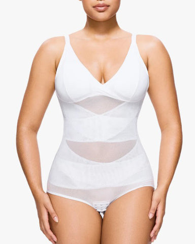 Body tipo tanga con control de abdomen y malla transparente con escote en V profundo