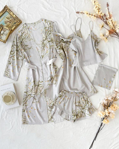 Conjunto de cinco piezas de ropa de casa para mujer: top de tirantes estampado de satén, shorts, vestido de tirantes y camisón