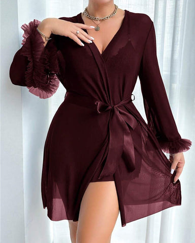Conjunto de camisón sexy de encaje y malla transparente