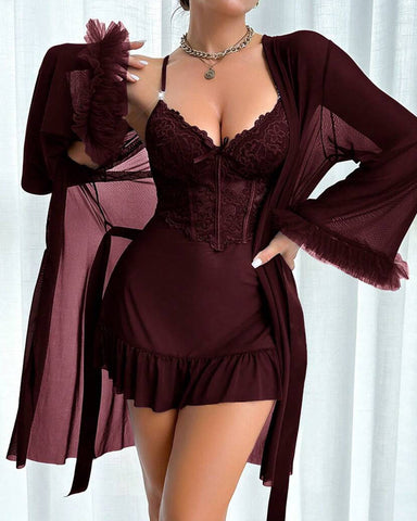 Conjunto de camisón sexy de encaje y malla transparente