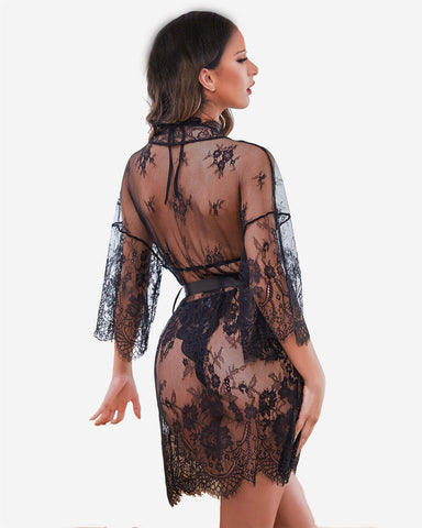 Conjunto de 2 piezas: bata de encaje con body
