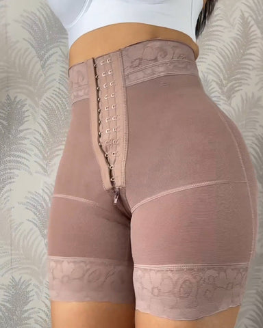 Short Push Up Faja De Encaje Con Tres Broches