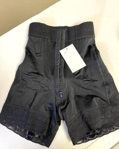 Shorts moldeadores de talle alto para realzar el botín