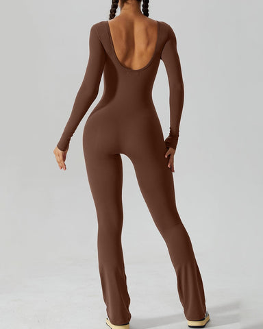 Body acampanado de manga larga con escote en U y parte delantera con cuello barco