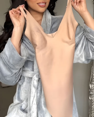 Body adelgazante tipo tanga sin costuras con escote en V profundo