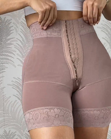 Short Push Up Faja De Encaje Con Tres Broches