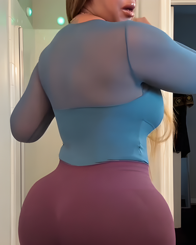 Body de tanga de manga larga de malla transparente con control de abdomen y cuello en V