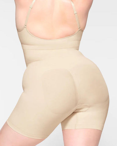 Pantalones cortos sin costuras con cintura alta que levantan la cadera