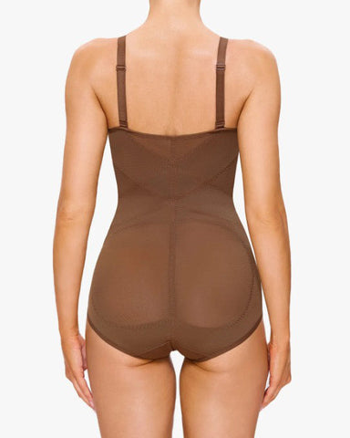 Body tipo tanga con control de abdomen y malla transparente con escote en V profundo