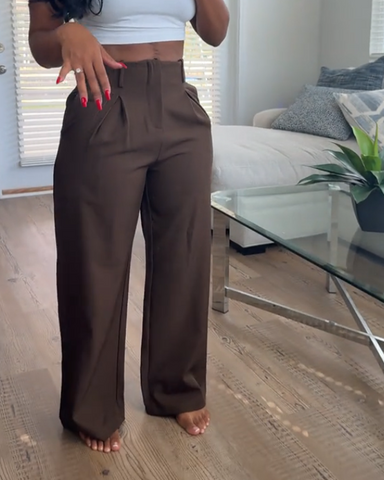 Pantalones rectos de cintura alta y drapeados